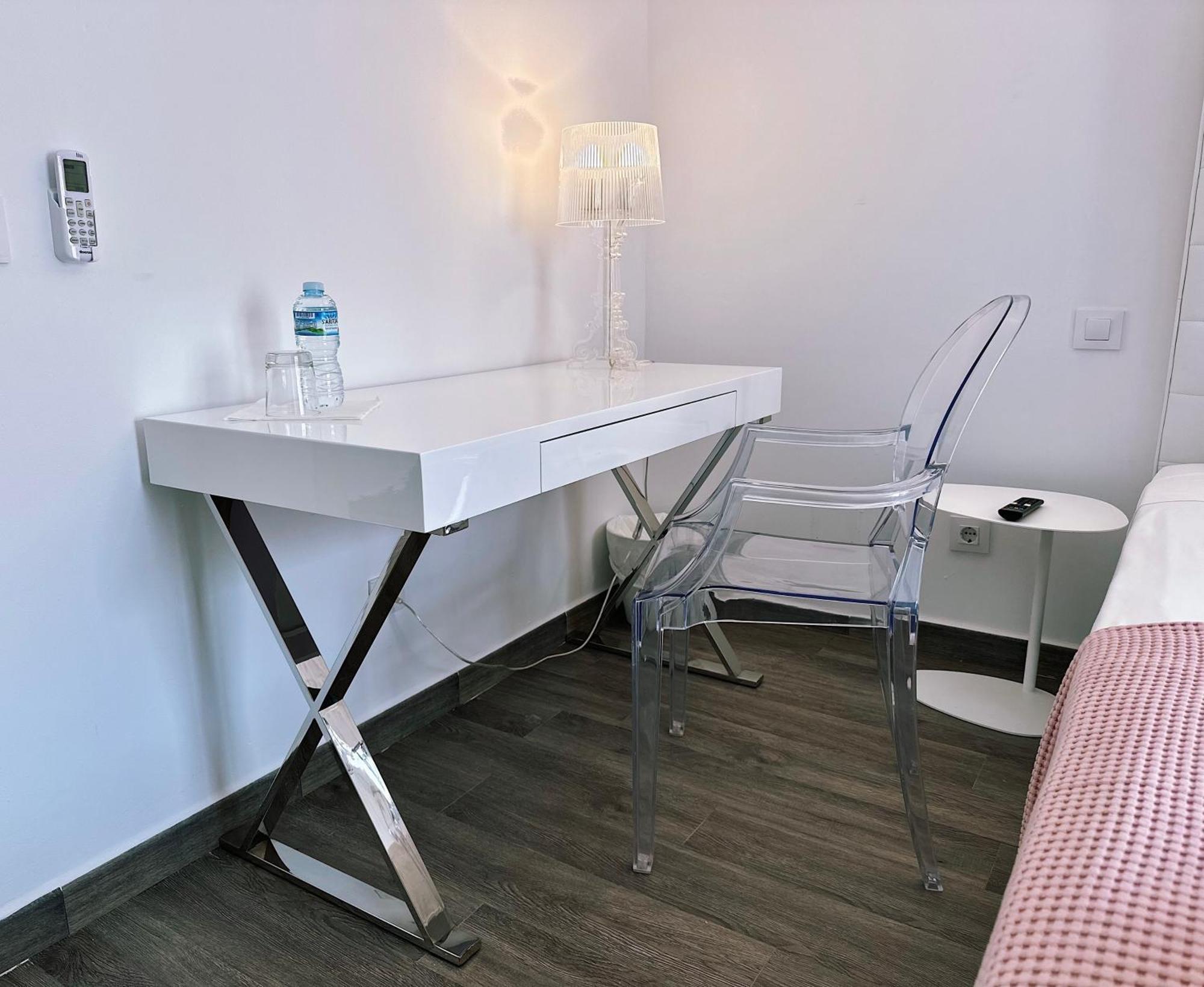 Bhc Boutique Hostal Cala Millor Cala Millor  Εξωτερικό φωτογραφία